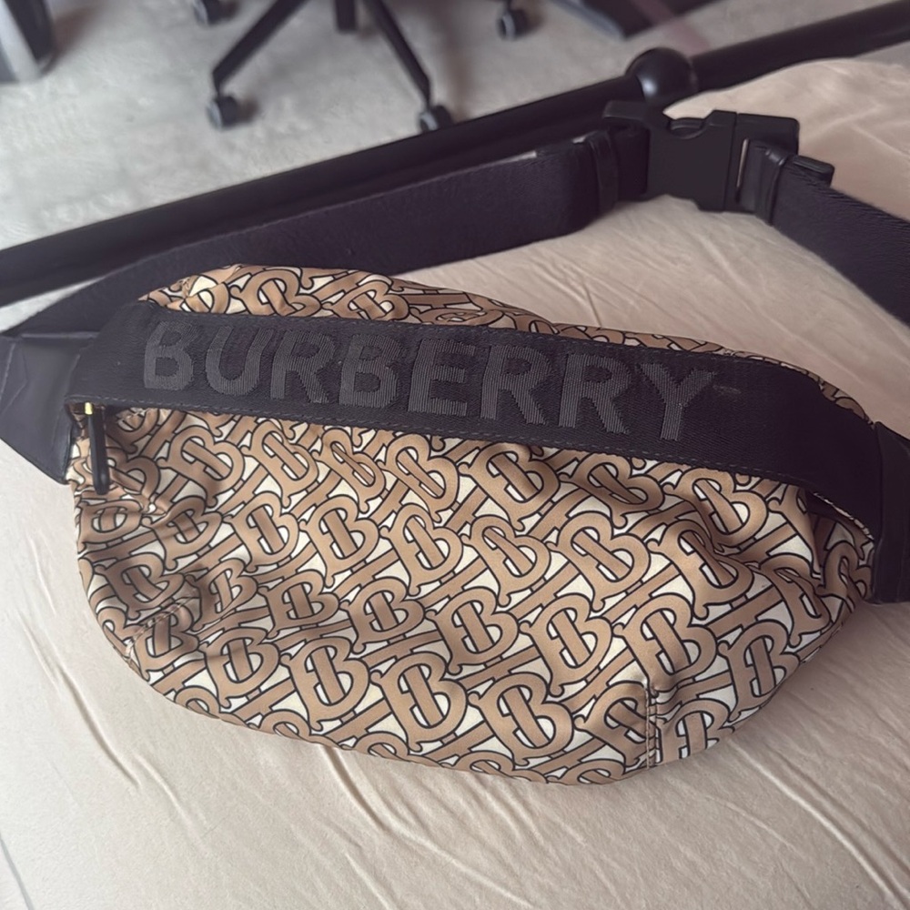 Authentic Burberry belt bag